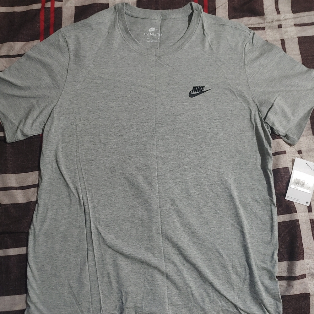 Nike Club Tee